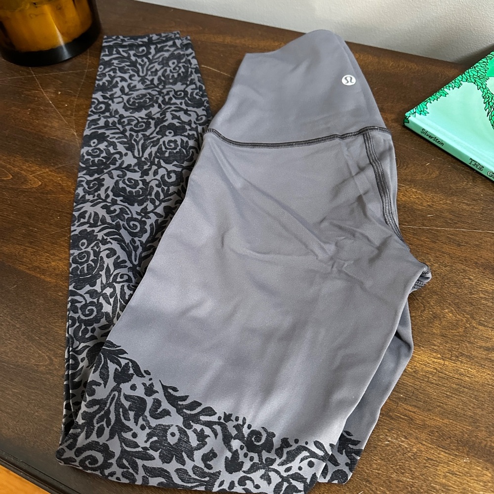 Lululemon High-Rise Grey Leggings Size 4 Flocked Damask Pattern